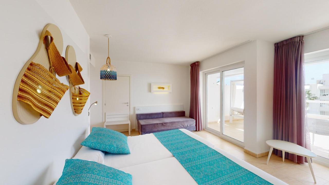Aparthotel Tropic Garden Santa Eulària des Riu Kültér fotó