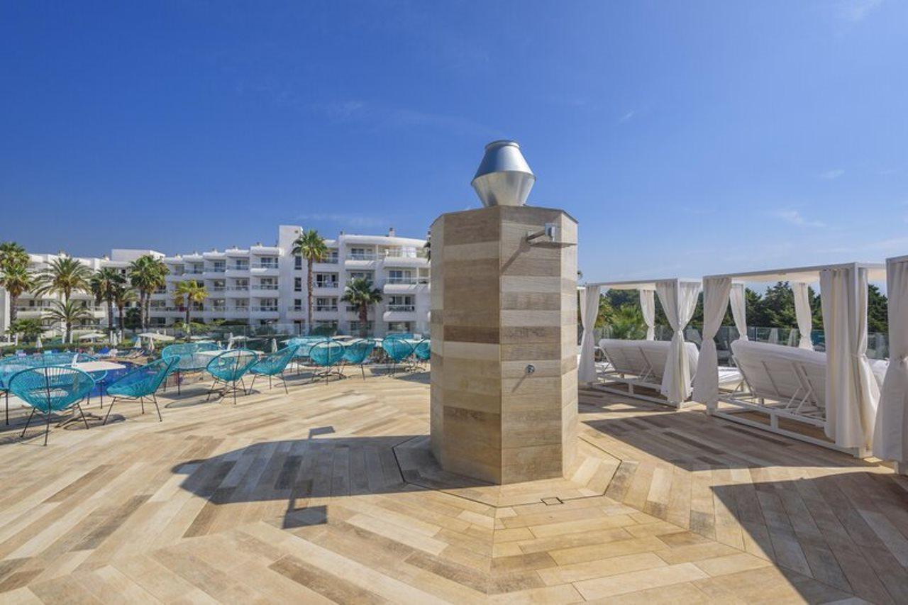 Aparthotel Tropic Garden Santa Eulària des Riu Kültér fotó